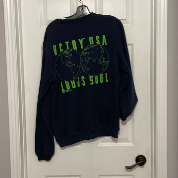 New VCTRY Sweatshirt with kangaroo pouch size large - Picture 11 of 13